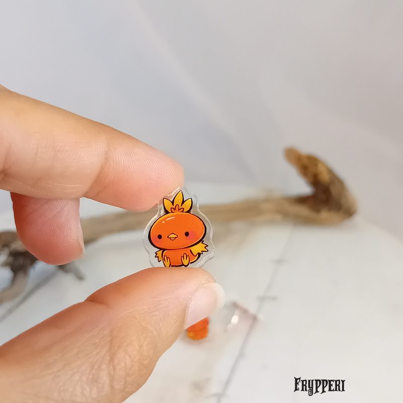 Orecchino Torchic acrilico fan art Orecchino Torchic acrilico fan art