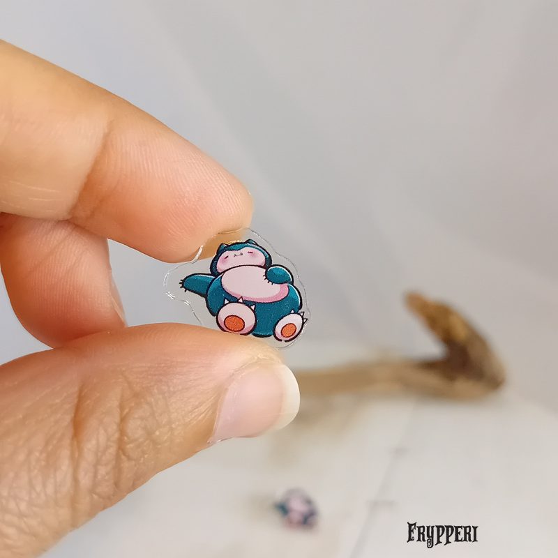 Orecchino Snorlax sdraiato acrilico fan art Orecchino Snorlax sdraiato acrilico fan art